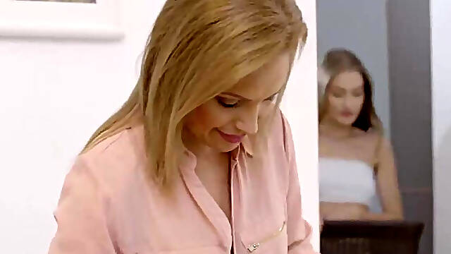 Not so innocent stepsisterhpdz