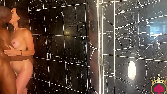 Beautiful Milf Suzanne And Coach In A Hot Shower Fuck