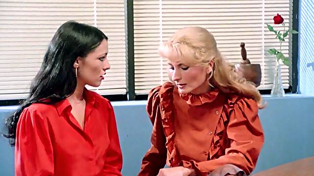 Teen Like It Steamy (1983) - hyapatia lee