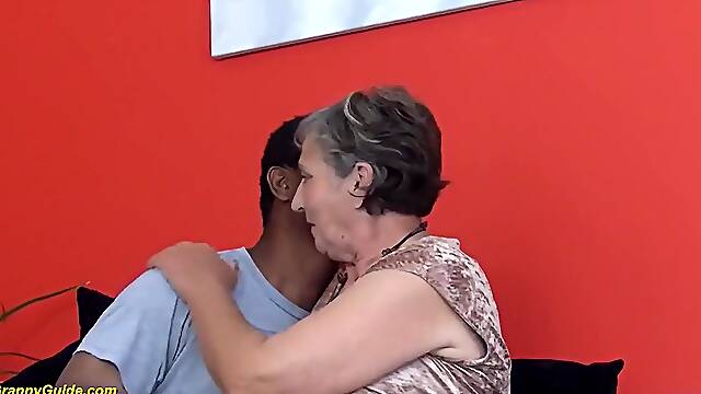 Kata In Mature Sucking Black Cock