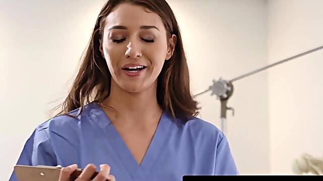 Watch Stepmom! Anal Sex Is FANTASTIC!