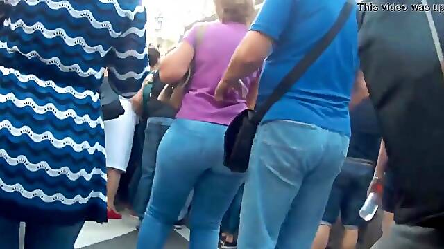 THICK BOOTY LATIN BABE GILF BUTT TOUCH