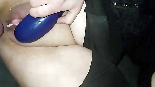 Let my horny cunt fuck