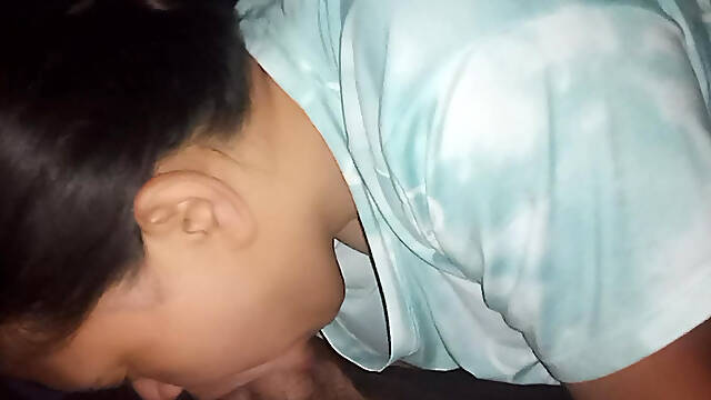 My pinay friend suck my dick until i cum in her mouth