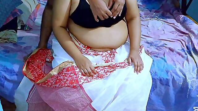 Desi Hot Bhabhi Cheats On Husband And fuck With elderly boyfriend - tamil fuck-a-thon