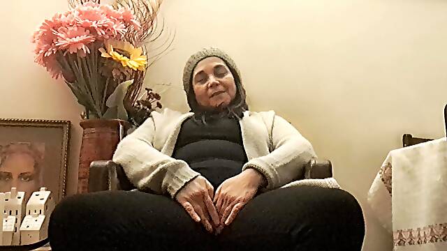 JOI Spanish Stepmom Jerkoff