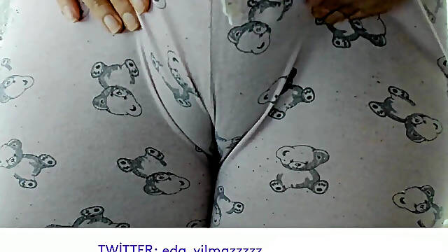 Camel Toe- Camel Toe- Cameltoe- Turkish MILF- Turkish Porn- Pajamas- Pussy- Turkish Disclosure- Disclosure