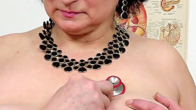 Physical exam and pussy fingering of Czech peasant woman