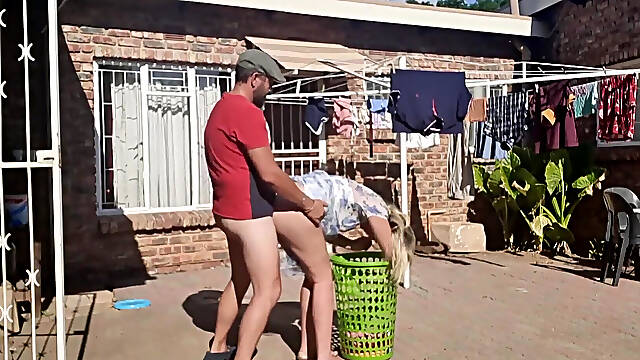Outdoor Fucking While Taking off the Laundry