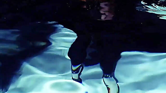 Underwater shooting - full backstage